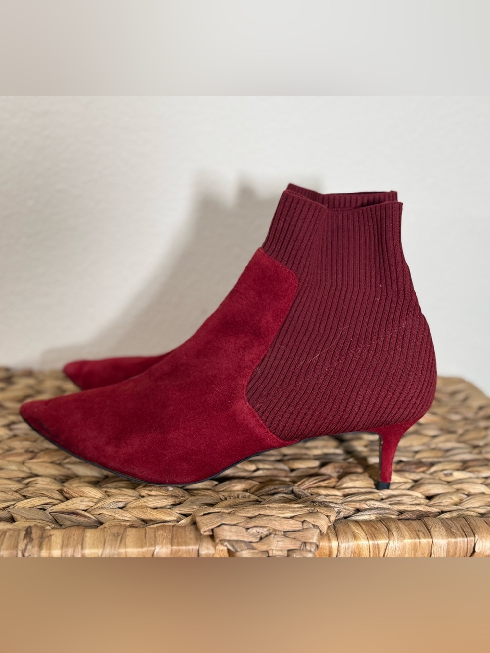 Steven KEENE Burgundy Suede Leather Knit Sock Ankle Bootie Pointed Toe 10